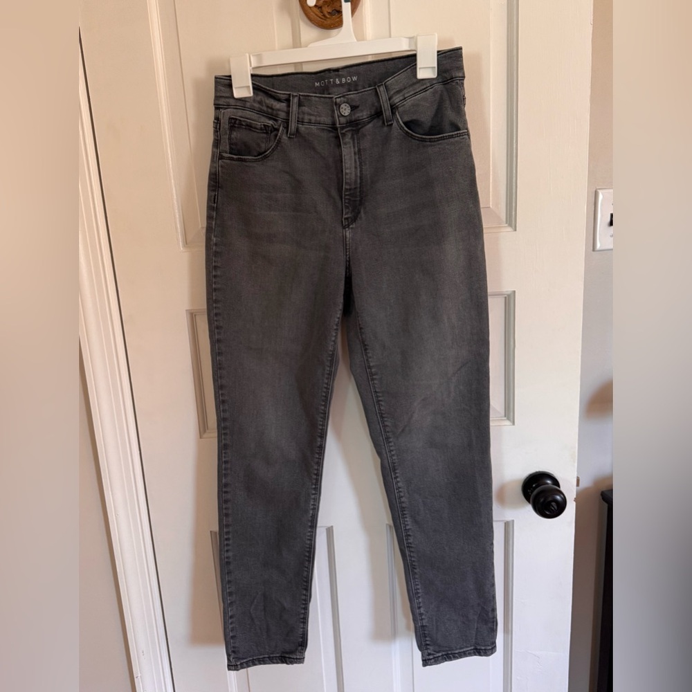 Mott & Bow High Rise Gray Jeans